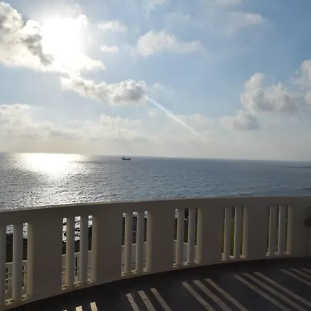 酒店 首都海岸度假村 Paphos