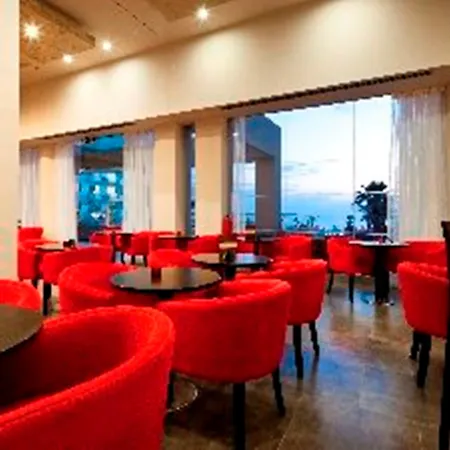 酒店 首都海岸度假村 Paphos