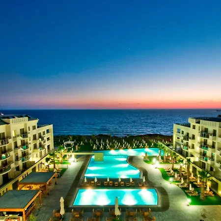 首都海岸度假村 Paphos