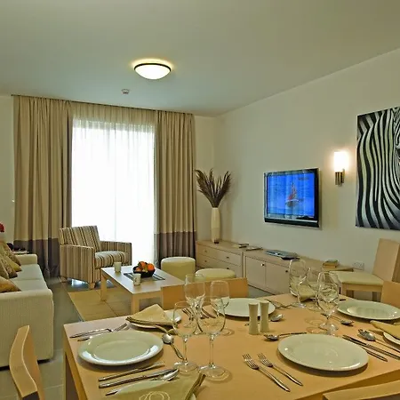 首都海岸度假村 4* Paphos