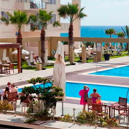 首都海岸度假村 4* Paphos