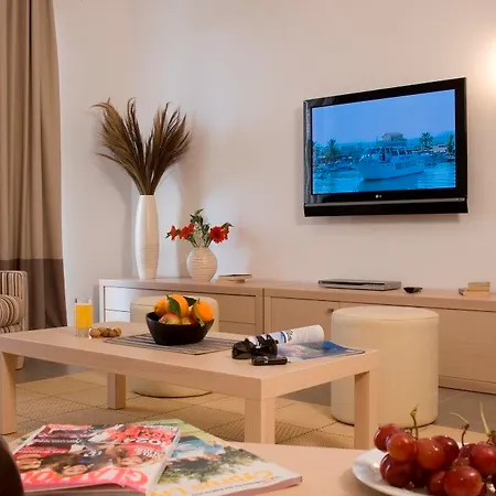 首都海岸度假村 4* Paphos